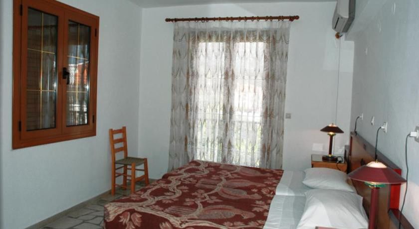 Angela Apartments Самос Екстериор снимка